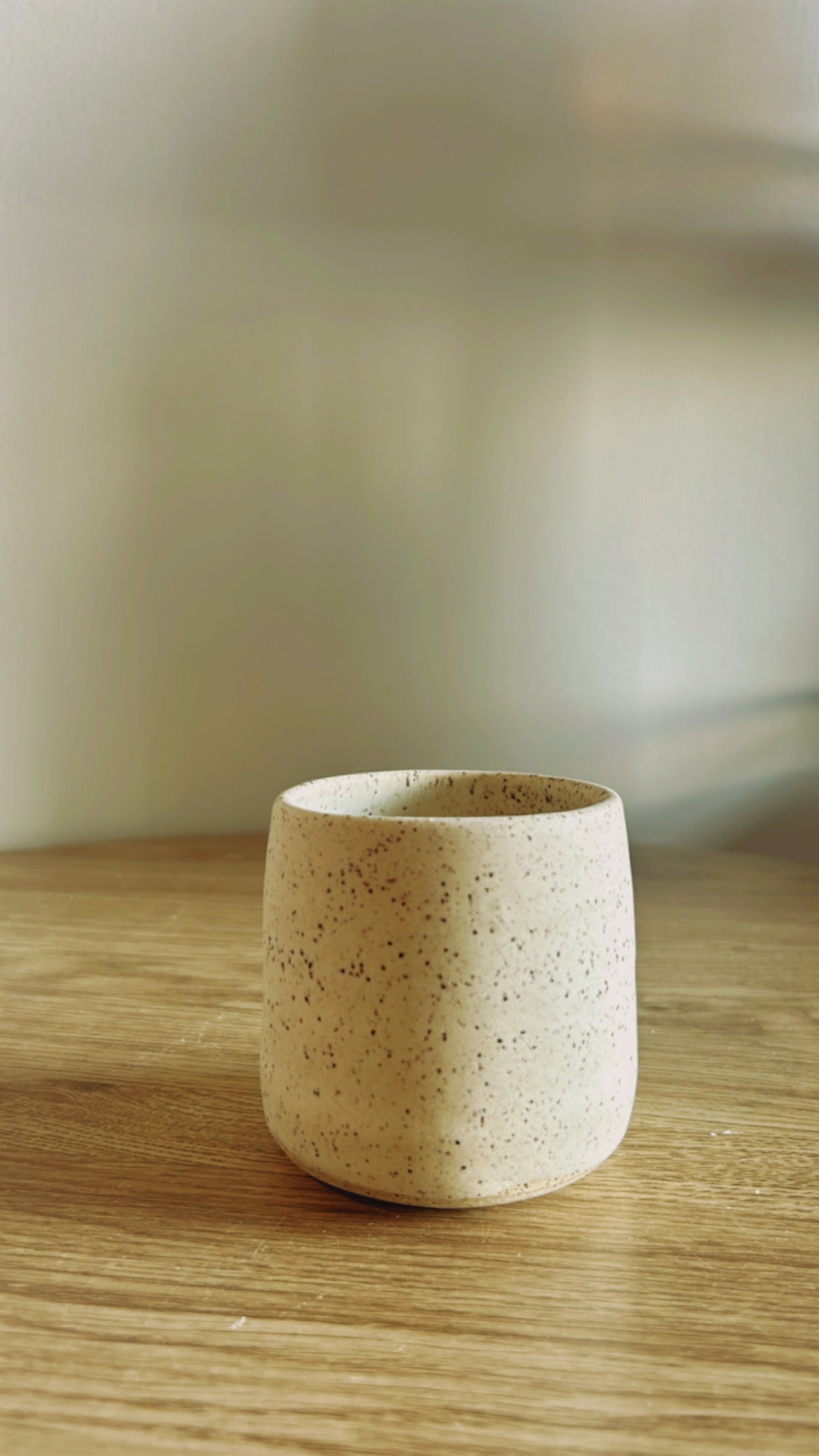 Speckled Crème Tea Cup